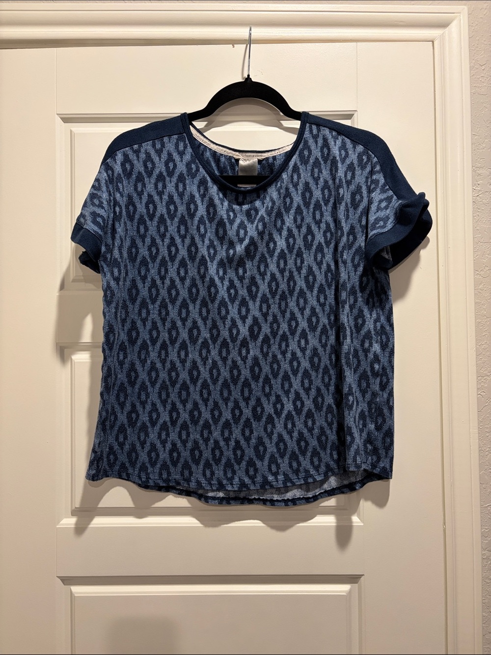 Lucky Brand Blue Patterned Short Sleeve Top